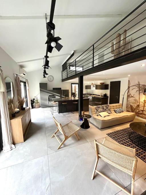 Superbe Maison Avec Jacuzzi *